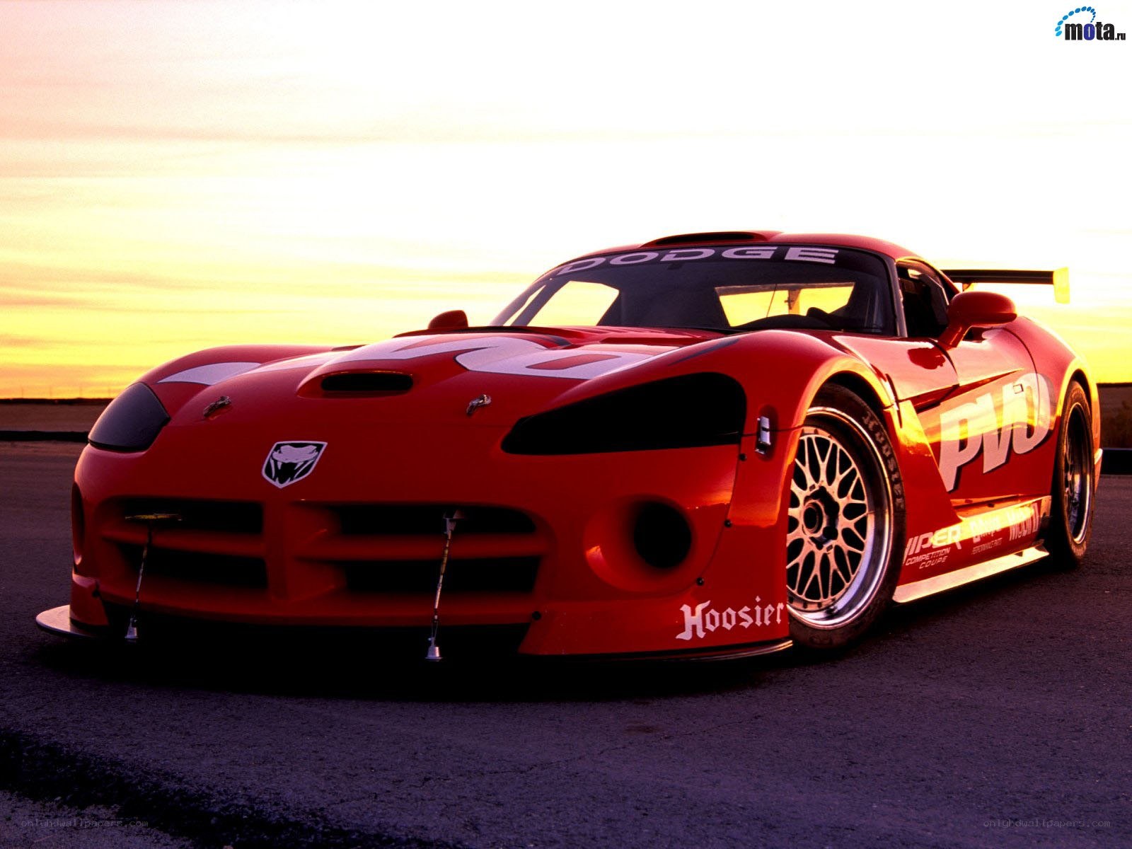 Red Dodge Viper race car