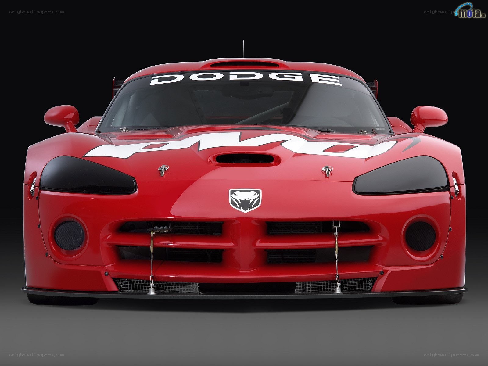 Red Dodge Viper race car
