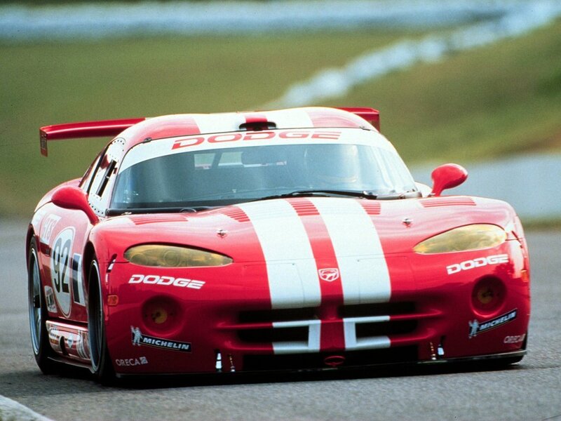 Red Dodge Viper Race Car — Dynamic
