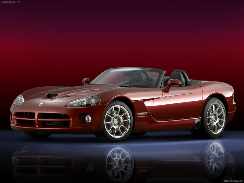 Red Dodge Viper RT/10