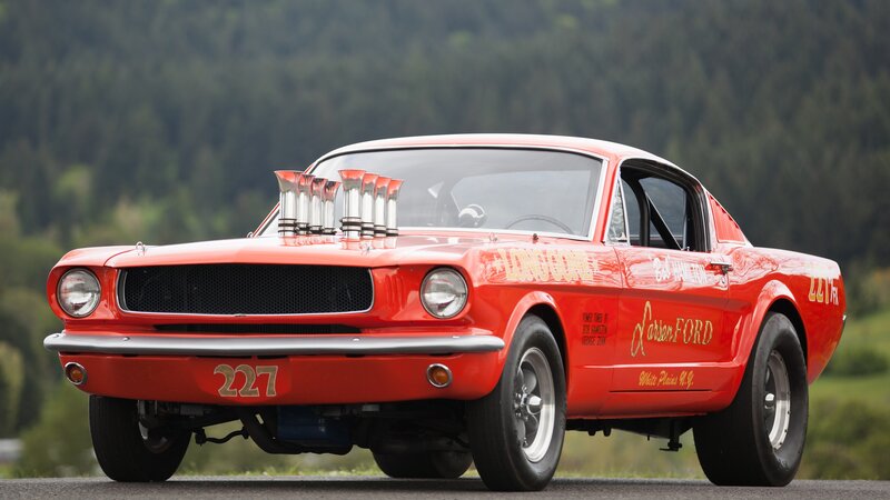 Red Drag Racing Car — Dynamic, Photograph, Trees
