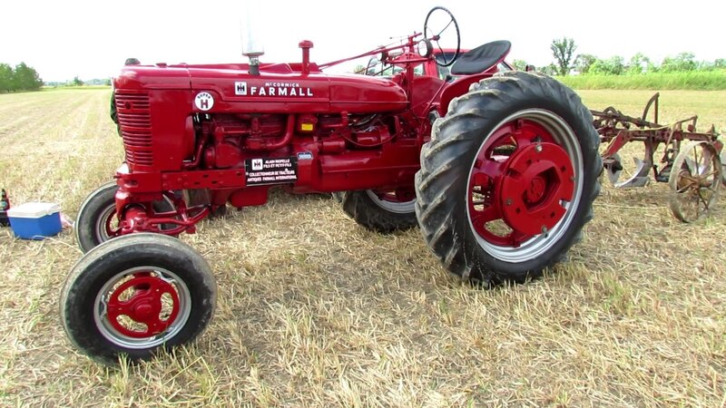 Red Farmall Tractor — Calm