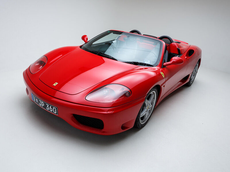 Red Ferrari 360 Spider — Neutral