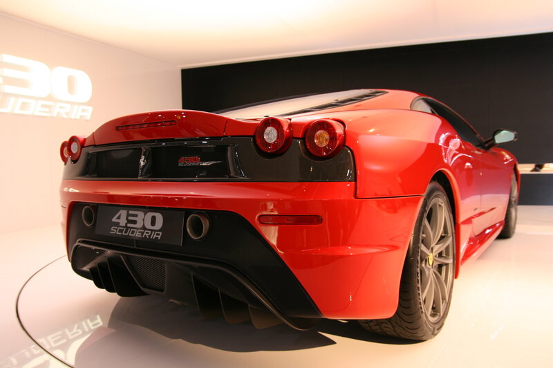 Red Ferrari 430 Scuderia