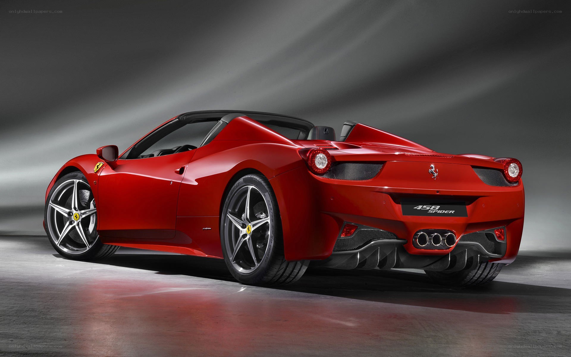 Red Ferrari 458 Spider