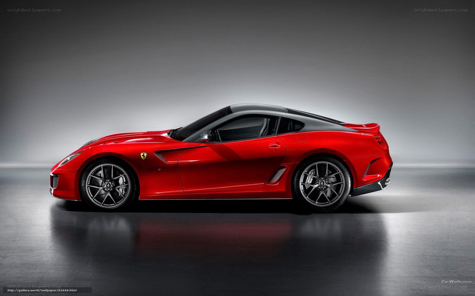 Red Ferrari 599 GTO
