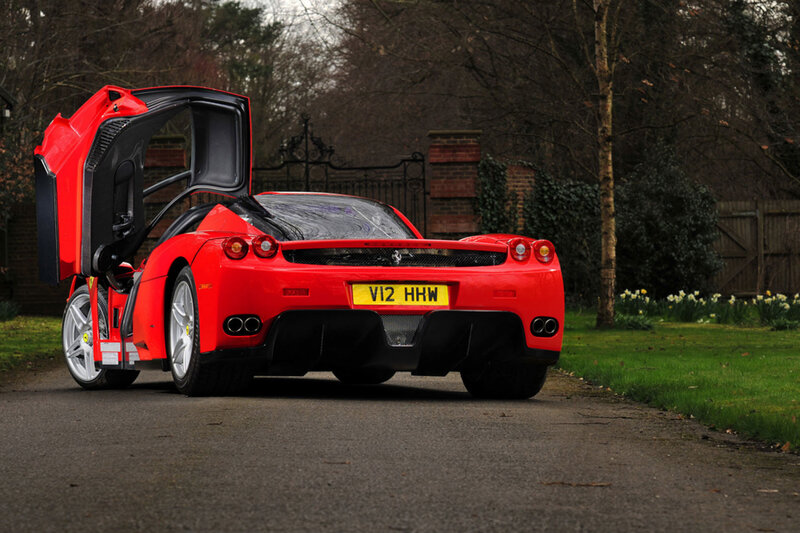 Red Ferrari Enzo — Calm