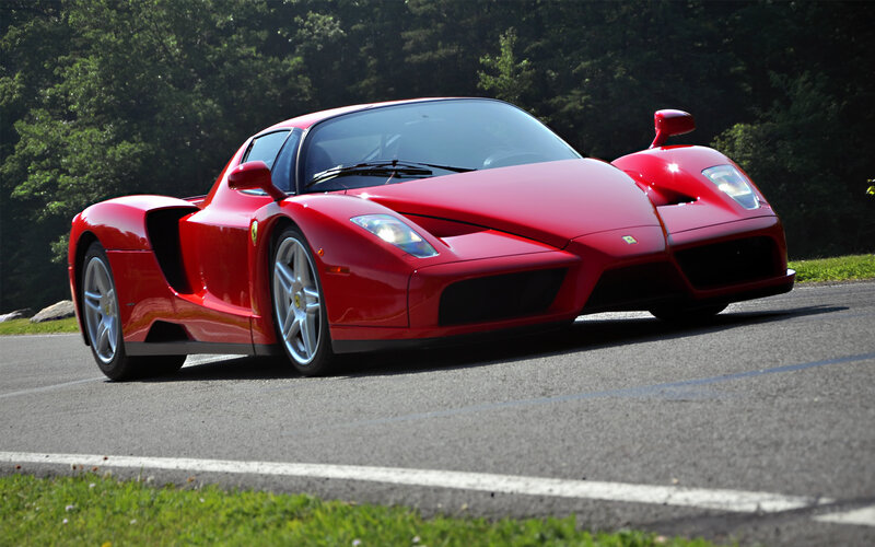 Red Ferrari Enzo — Dynamic, Afternoon