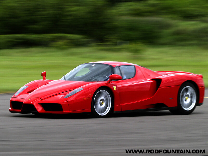 Red Ferrari Enzo — Dynamic, Photograph