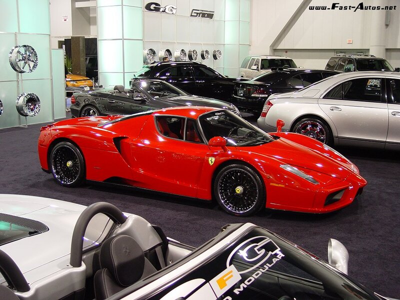 Red Ferrari Enzo — Neutral