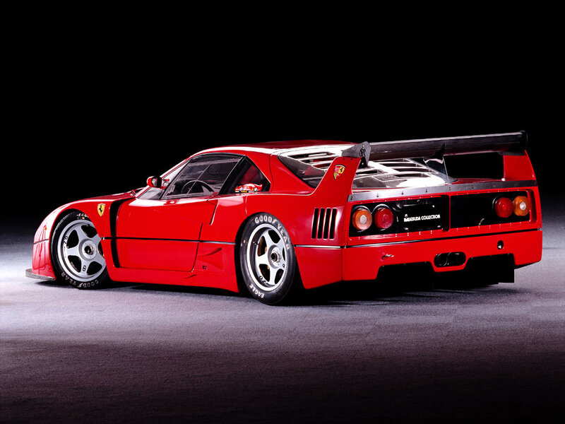 Red Ferrari F40 — Dramatic