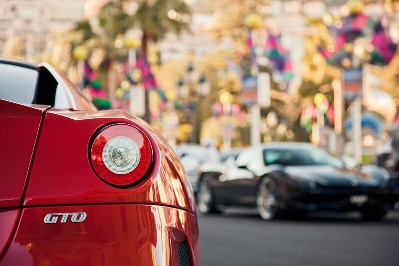 Red Ferrari Gto — Vibrant