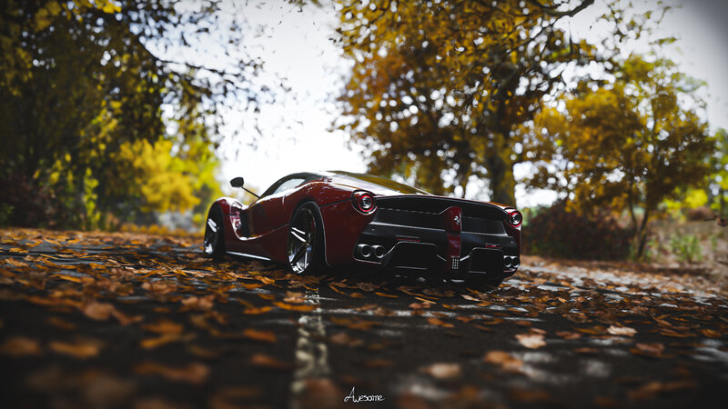 Red Ferrari Laferrari — Serene