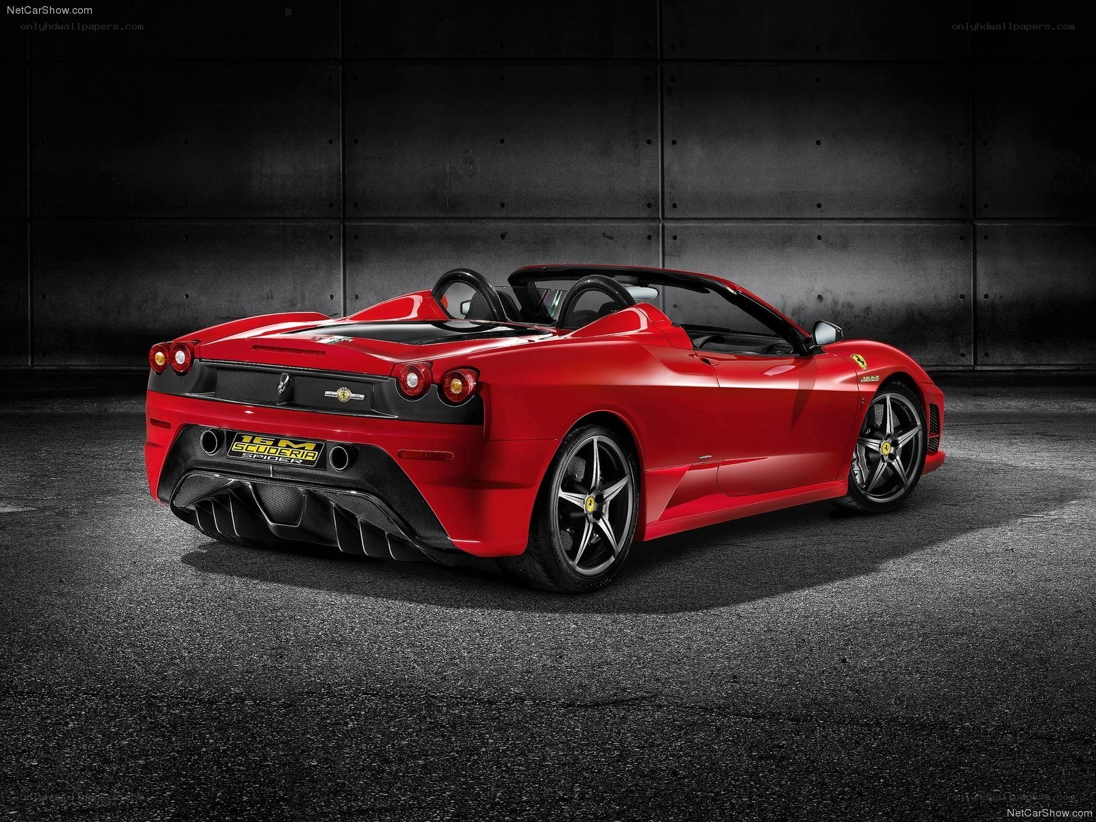 Red Ferrari Scuderia Spider