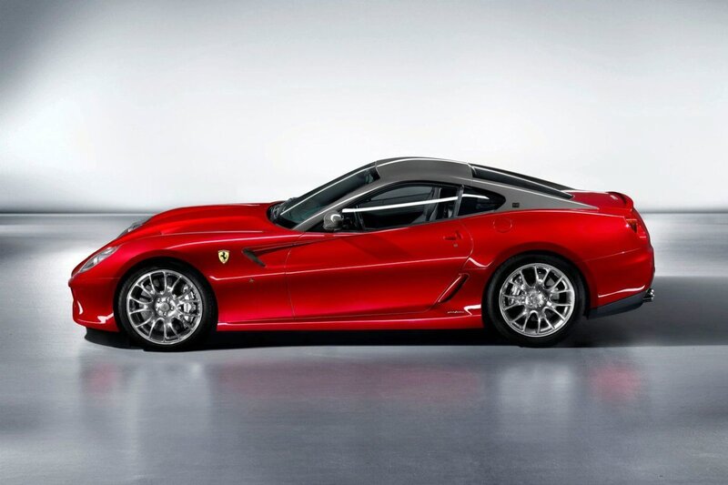 red ferrari sports car