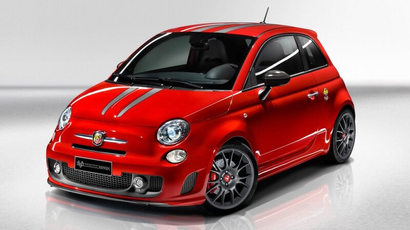 Red Fiat 500 Abarth