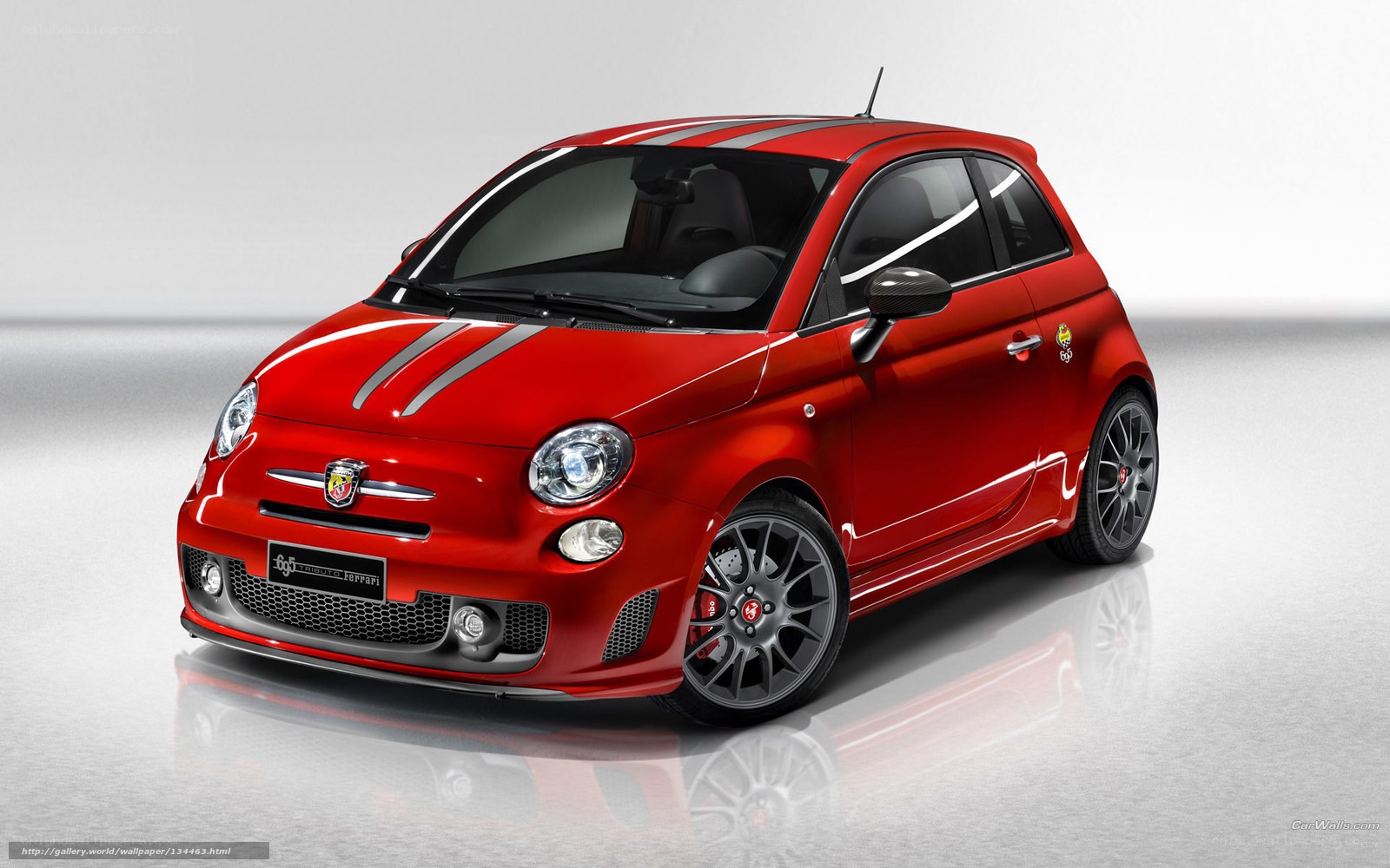 Red Fiat 500 Abarth