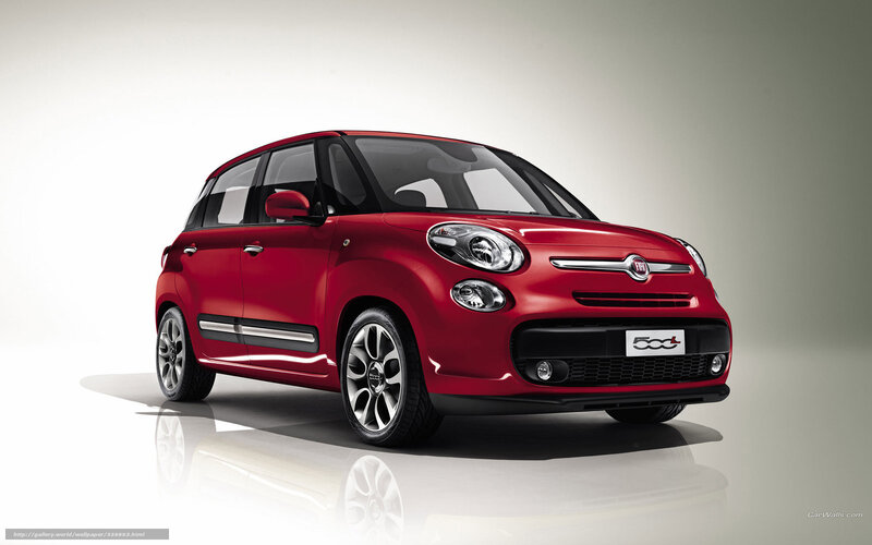 Red Fiat 500L car
