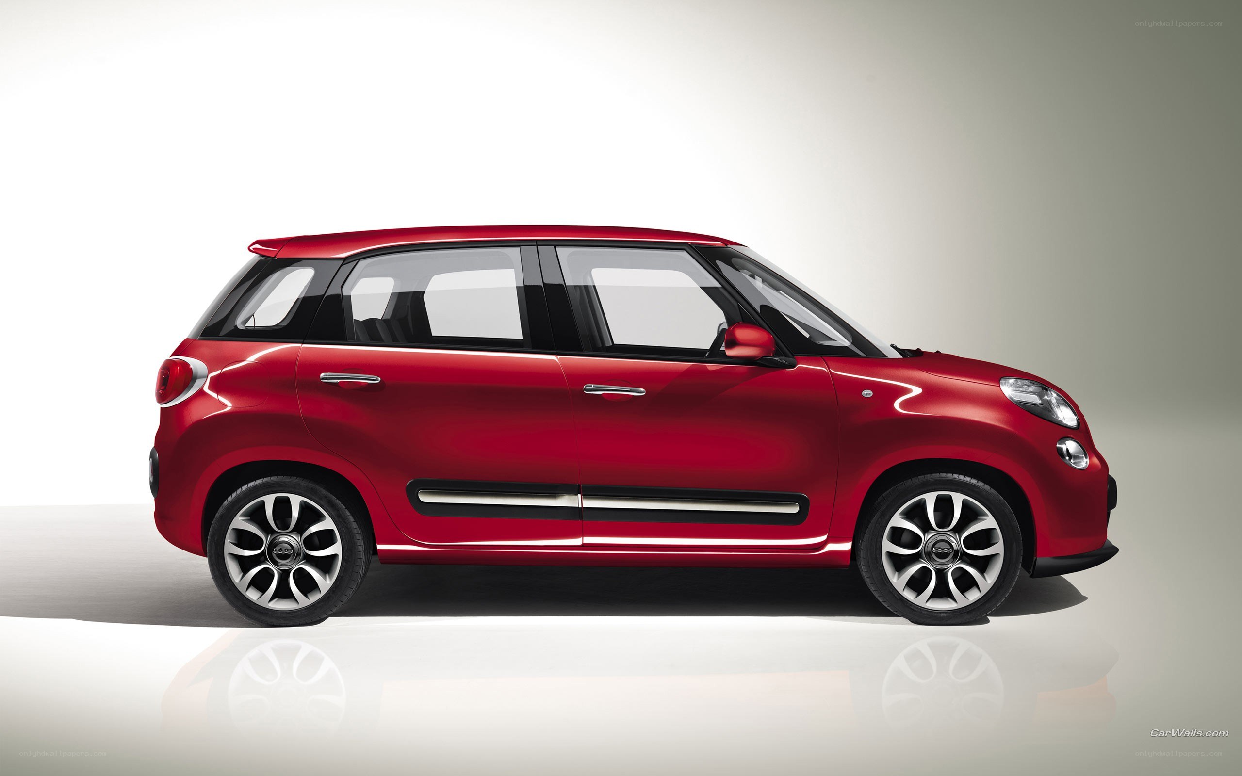 red fiat car side view