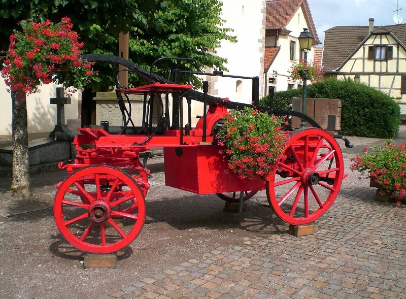 Red Fire Engine Cart