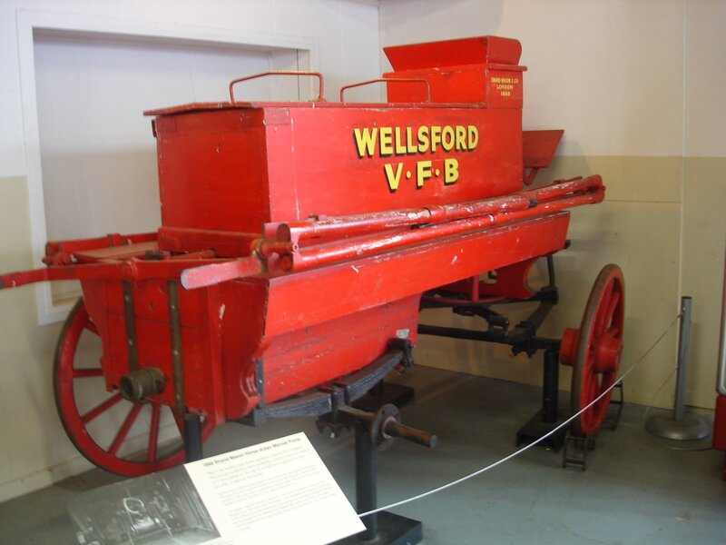 Red fire engine wagon