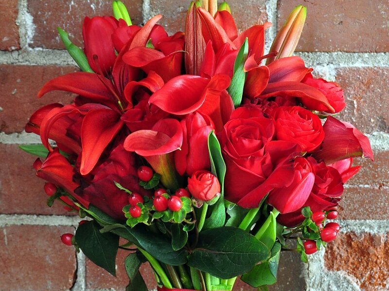 Red flower bouquet