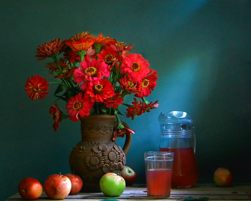 Red Flowers in a Vase — Dramatic
