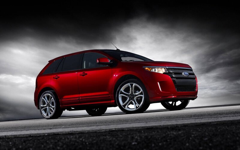 Red Ford Edge Suv — Dramatic, Photograph
