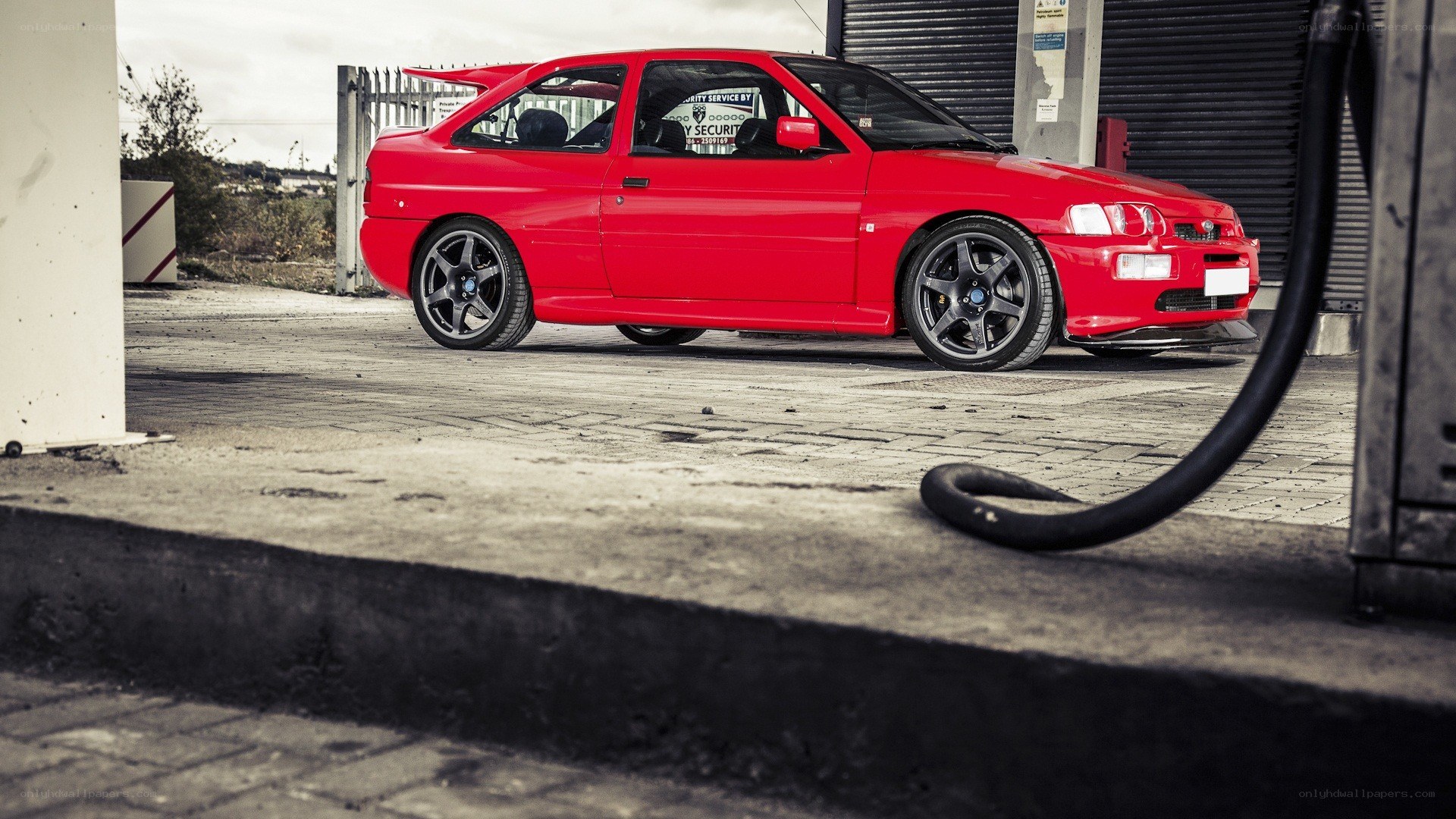red ford escort rs turbo