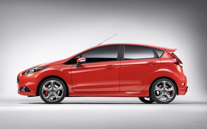 red ford fiesta hatchback