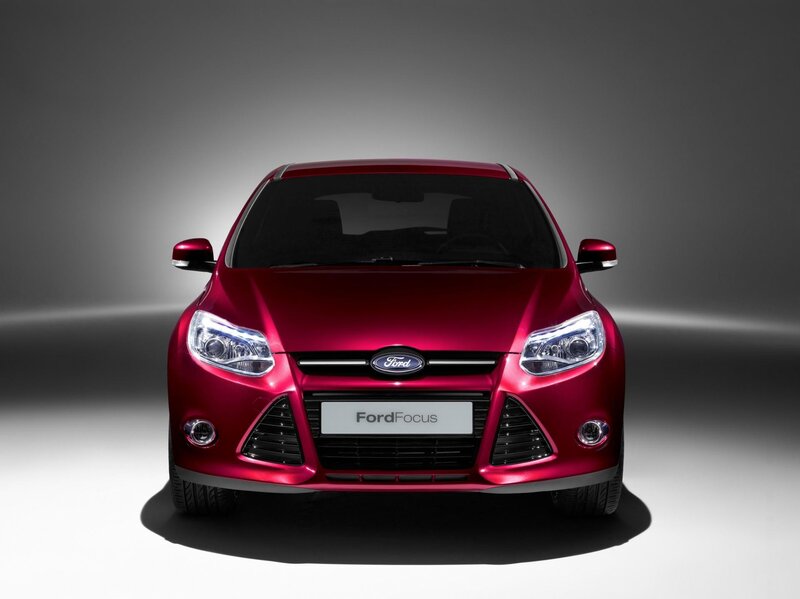Red Ford Focus front view