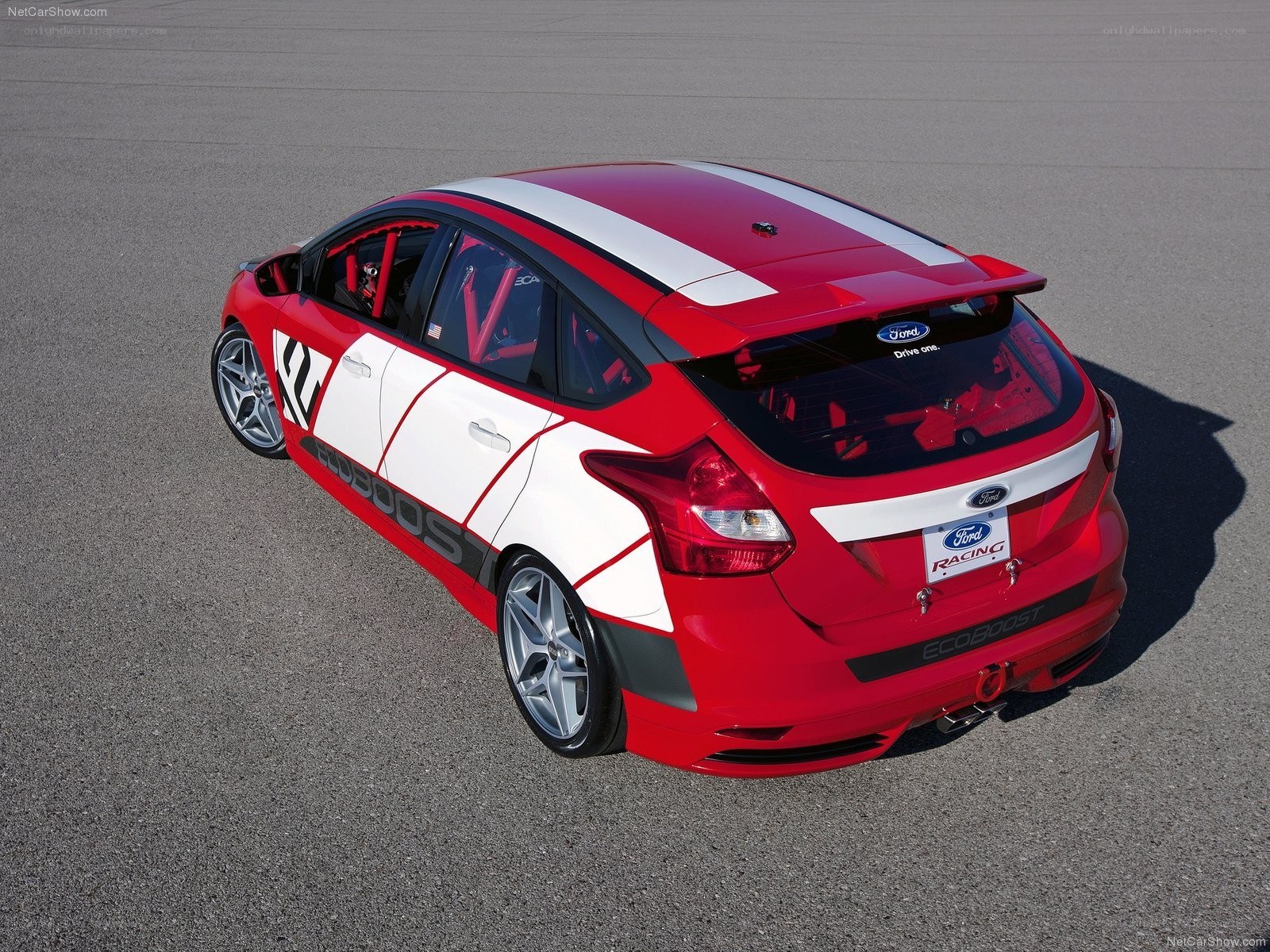Red Ford Focus Race Car