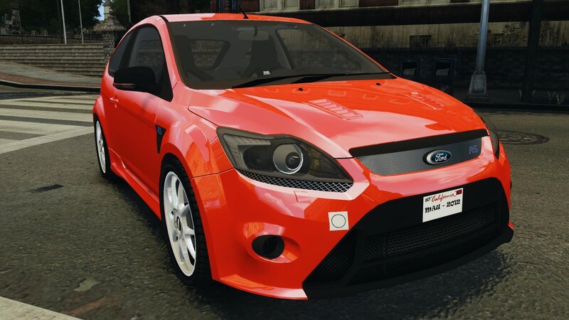 red ford focus rs car