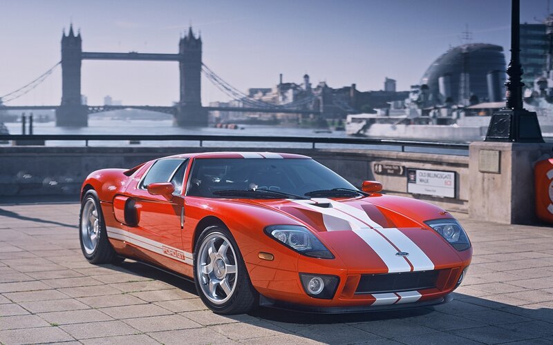 Red Ford GT by Tower Bridge