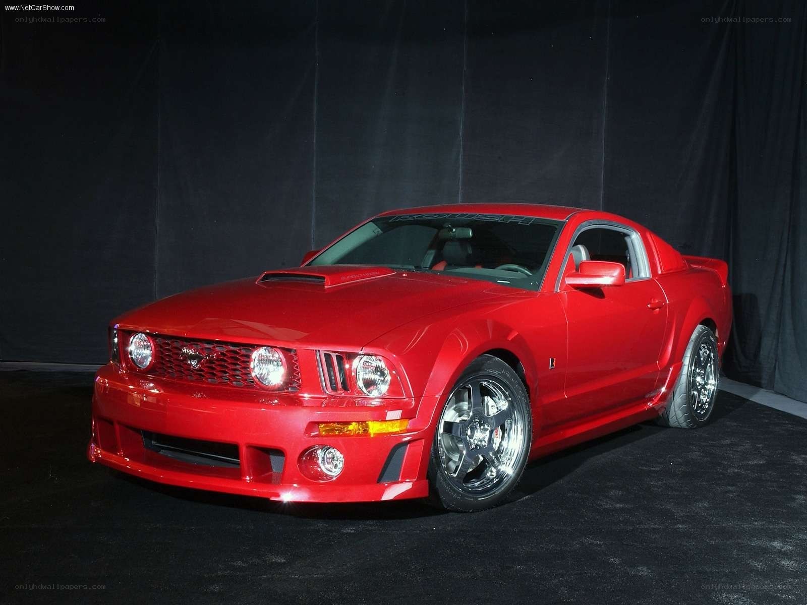 Red Ford Mustang GT