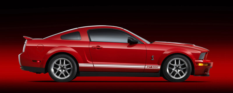 Red Ford Mustang GT500