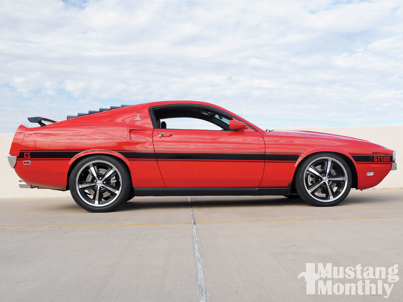 Red Ford Mustang GT500