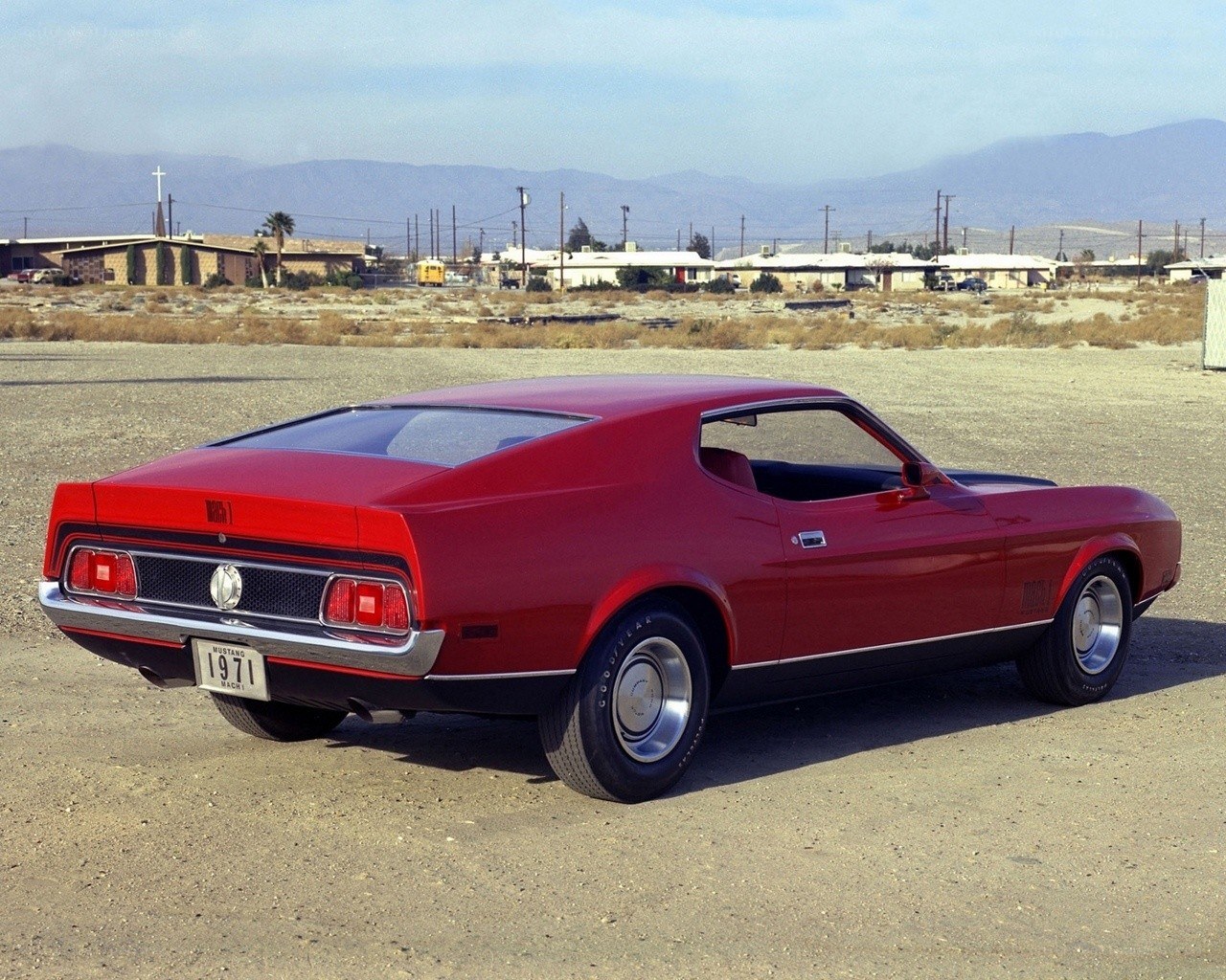Red Ford Mustang Mach 1
