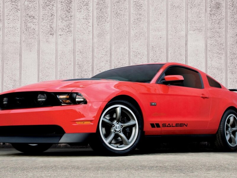 Red Ford Mustang Saleen
