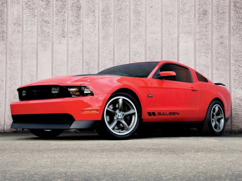 Red Ford Mustang Saleen