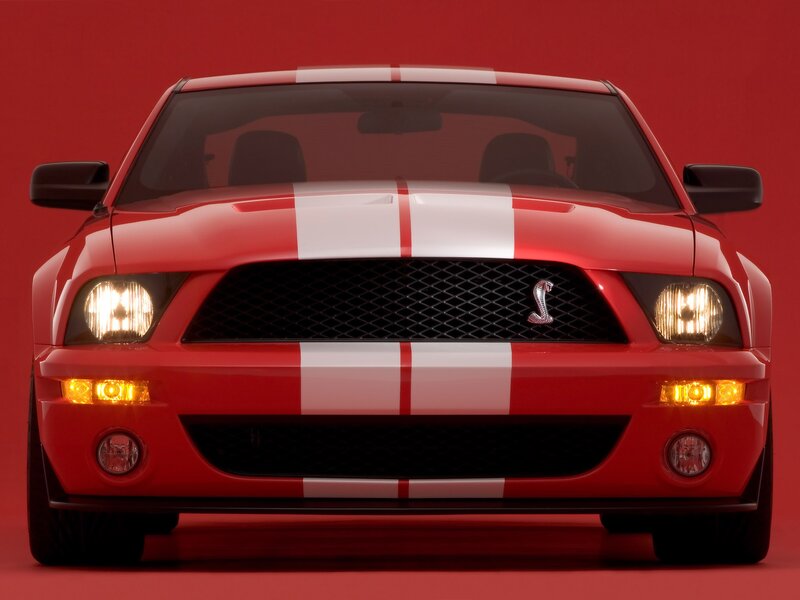 Red Ford Mustang Shelby GT500