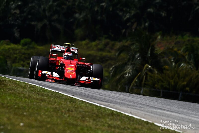 Red Formula One Car — Dynamic, Afternoon, Photograph, Driver, Palm Trees