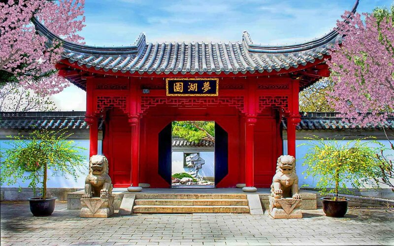Red Gate with Stone Lions
