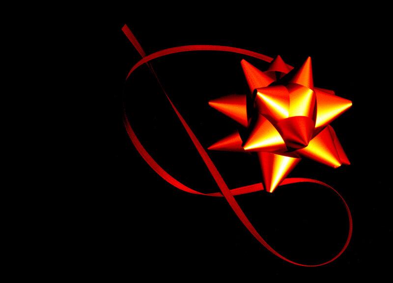 Red Gift Bow