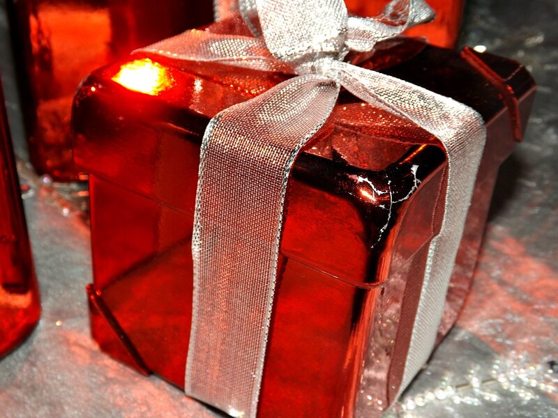 Red Gift Box — Festive, Photograph