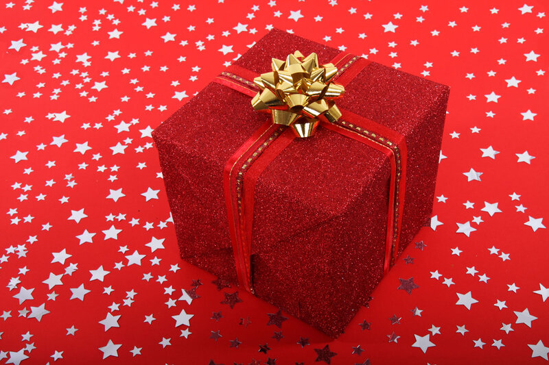 Red Gift Box with Bow — Festive, Photograph, Star Pattern