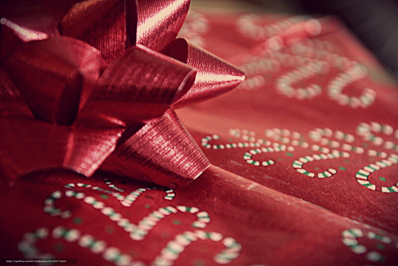 Red gift with bow