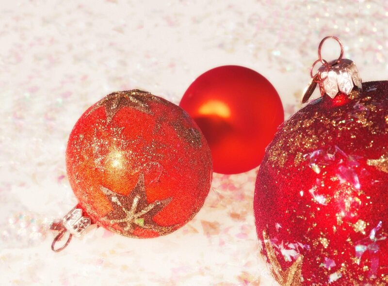 Red Glitter Ornaments — Festive, Winter, Photograph, Snow