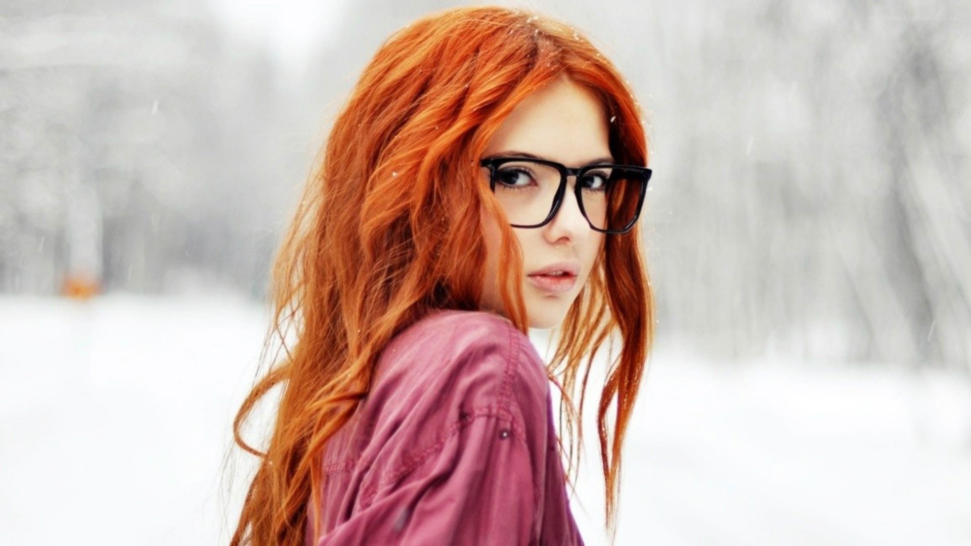red-haired woman in winter