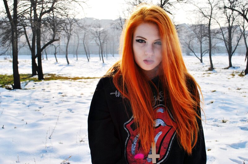 Red-haired woman in winter